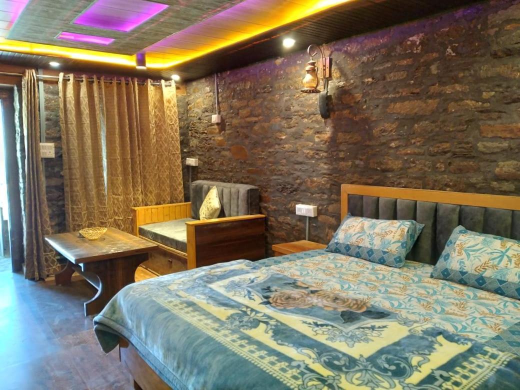 Nature Villaas Basa Homestay Pauri Ngoại thất bức ảnh