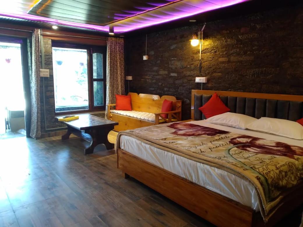 Nature Villaas Basa Homestay Pauri Ngoại thất bức ảnh