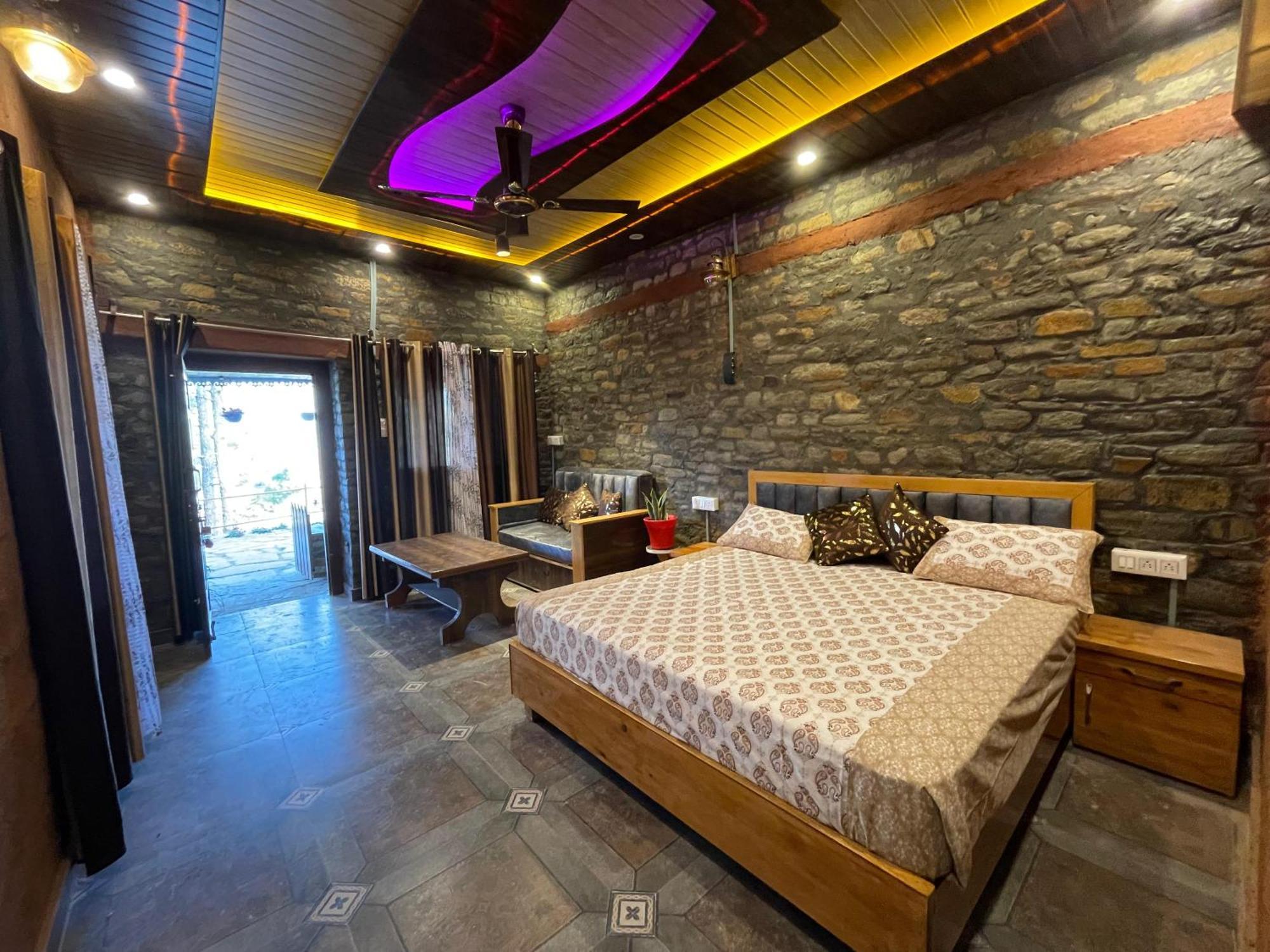 Nature Villaas Basa Homestay Pauri Ngoại thất bức ảnh