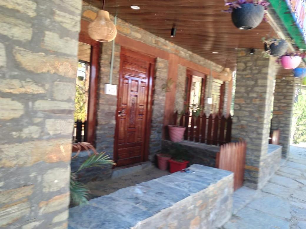 Nature Villaas Basa Homestay Pauri Ngoại thất bức ảnh